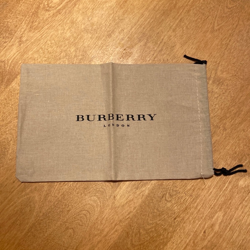 Burberry small dustbag